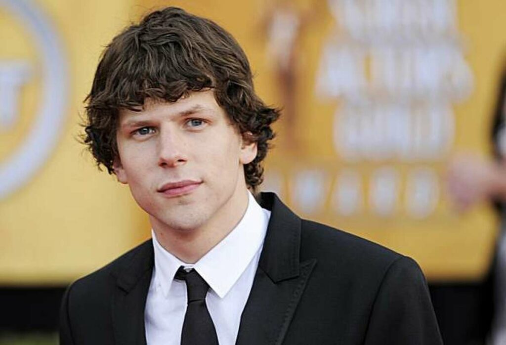 "Pé Grande": O novo personagem de Jesse Eisenberg